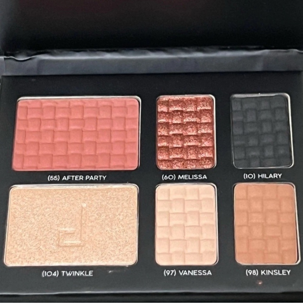 Doucce On The Go Makeup Eyeshadow Face Palette Neutral Colors
